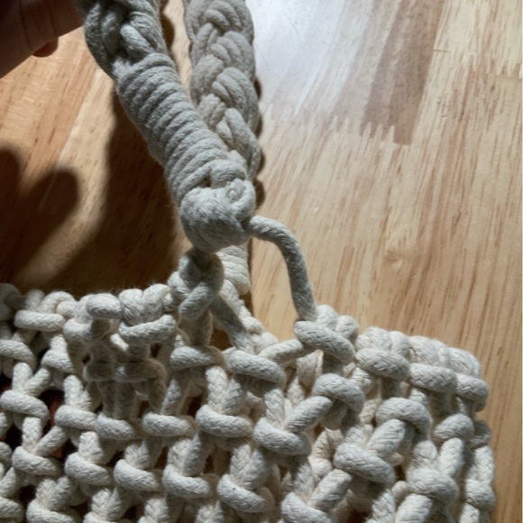 Cadiz hand-knotted rope tote - Picture 5 of 5